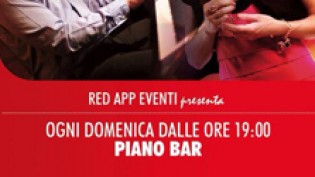 Piano Bar / Dj set Domenicale @ Red App