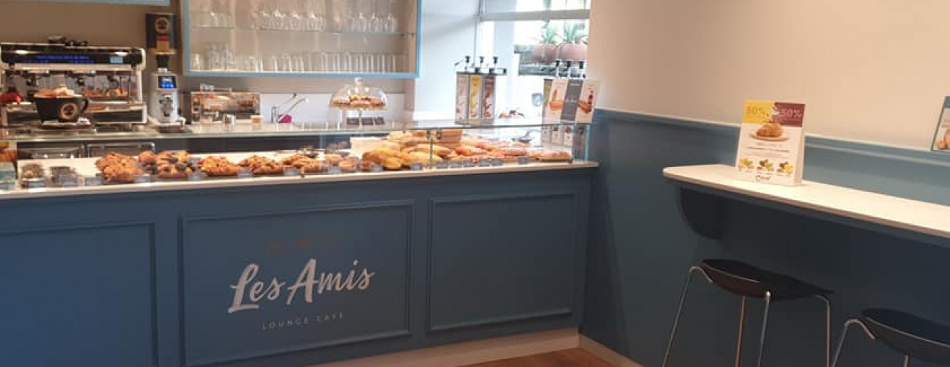 Les Amis Lounge Cafè a Desenzano del Garda