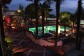 Discoteca Hollywood di Bardolino: giardino e piscina 